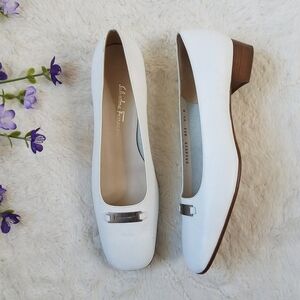 Salvatore Ferragamo Vintage Pumps